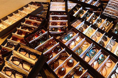 トゥモローランド