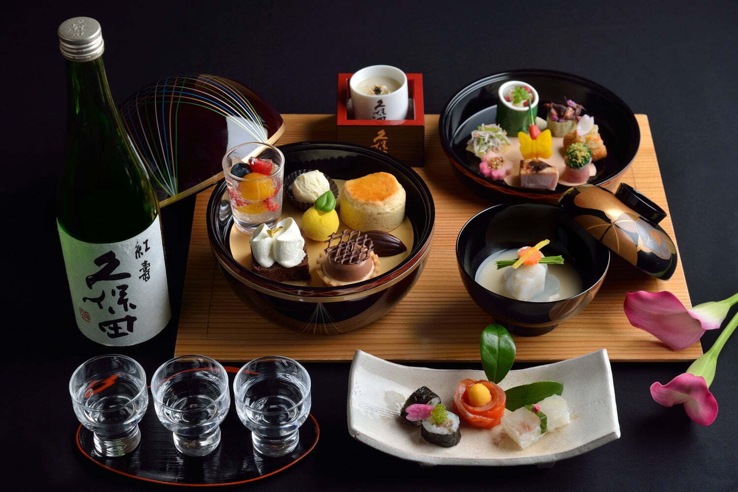 ホテル椿山荘東京×日本酒「久保田」アフタヌーンティー、純米吟醸香るケーキなど和スイーツ＆利き酒セット