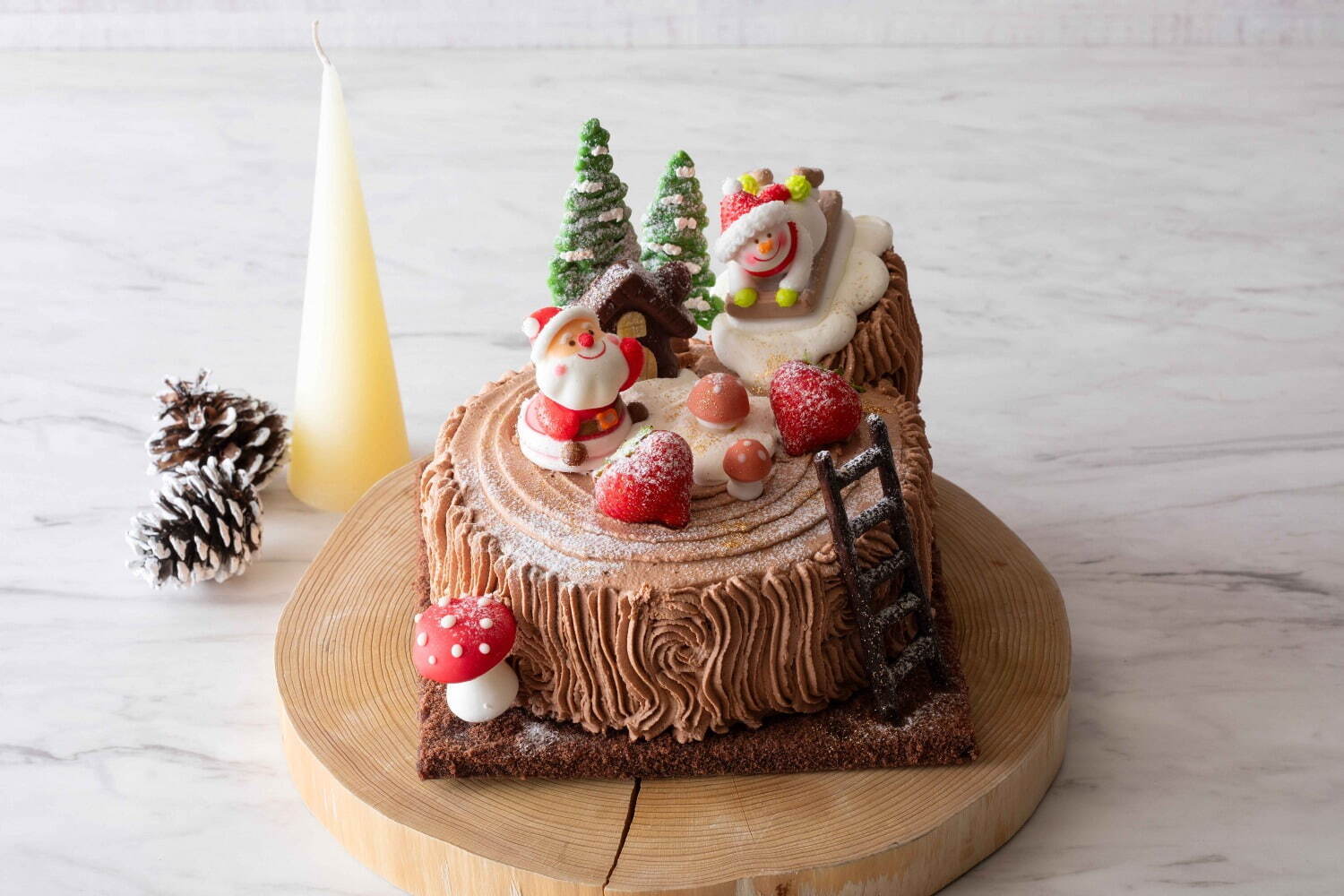 スイスホテル南海大阪23年クリスマスケーキ、苺＆ラズベリーのショートケーキやトナカイケーキ｜写真5