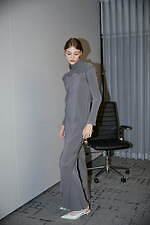 コトハヨコザワ“プリーツ×シュリンク”加工のドレス＆やカーディガンなど、ステュディオス限定で｜写真18