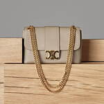 セリーヌ(CELINE) ヴィクトワール｜写真1