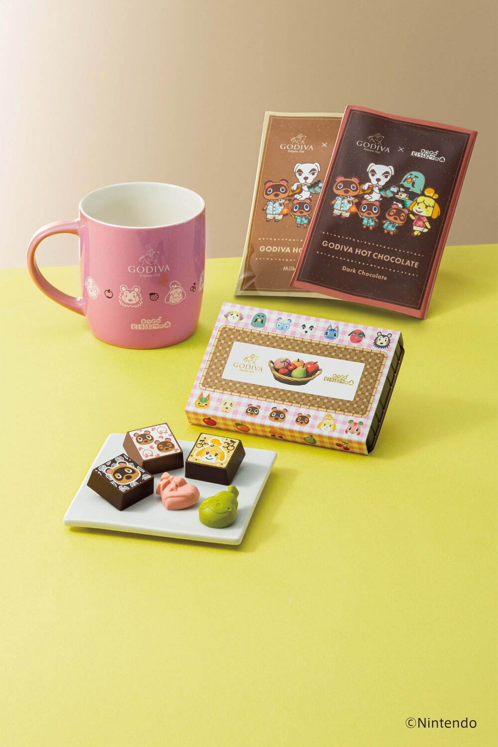 ゴディバ × あつまれ どうぶつの森 アソートメント 6粒入 ＆ホットチョコレート＆マグカップ セット 4,320円 ※マグカップのカラーは取扱い店舗によって異なる。 ピンク：百貨店内催事場、百貨店内ゴディバショップ、百貨店オンラインストア等