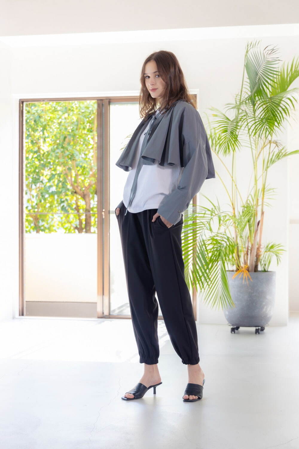 カミリ(KAMILi) 2024年春夏ウィメンズコレクション シルエット - 写真17