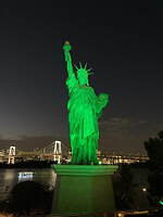 「イルミネーションアイランドお台場2023」レインボーカラーに煌めく自由の女神像など15施設が参加｜写真10