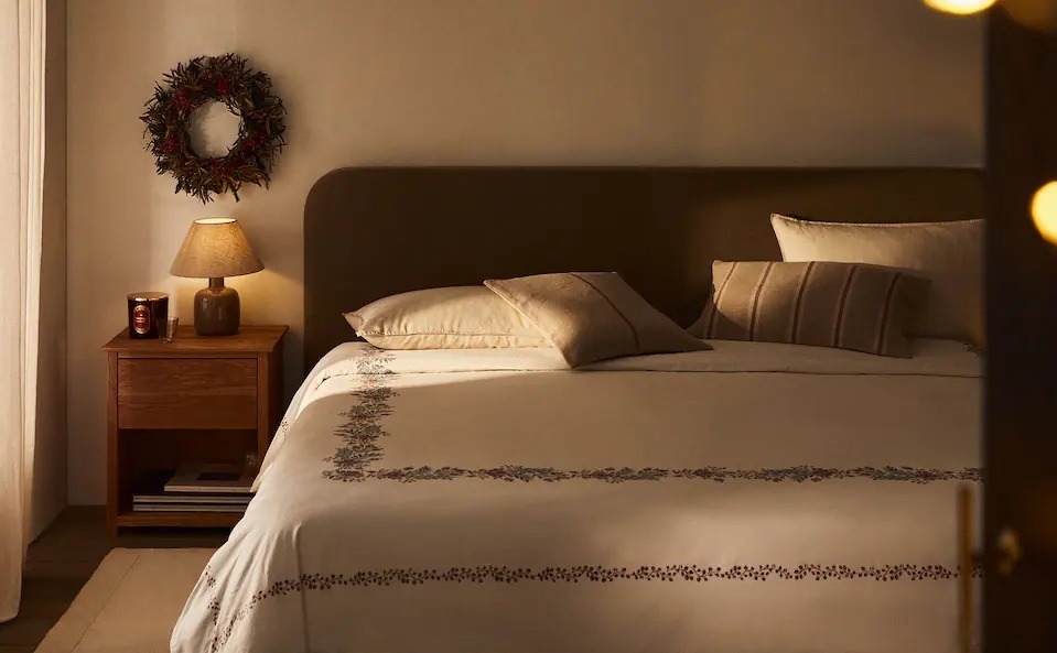 ZARA HOME23年クリスマス、ジンジャーブレッド香るルームフレグランス＆“金の葉”グラスなど｜写真11