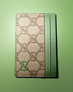 グッチの23年クリスマスギフト、GGパターンのメンズバッグ＆2WAY仕様のマフラーなど｜写真32