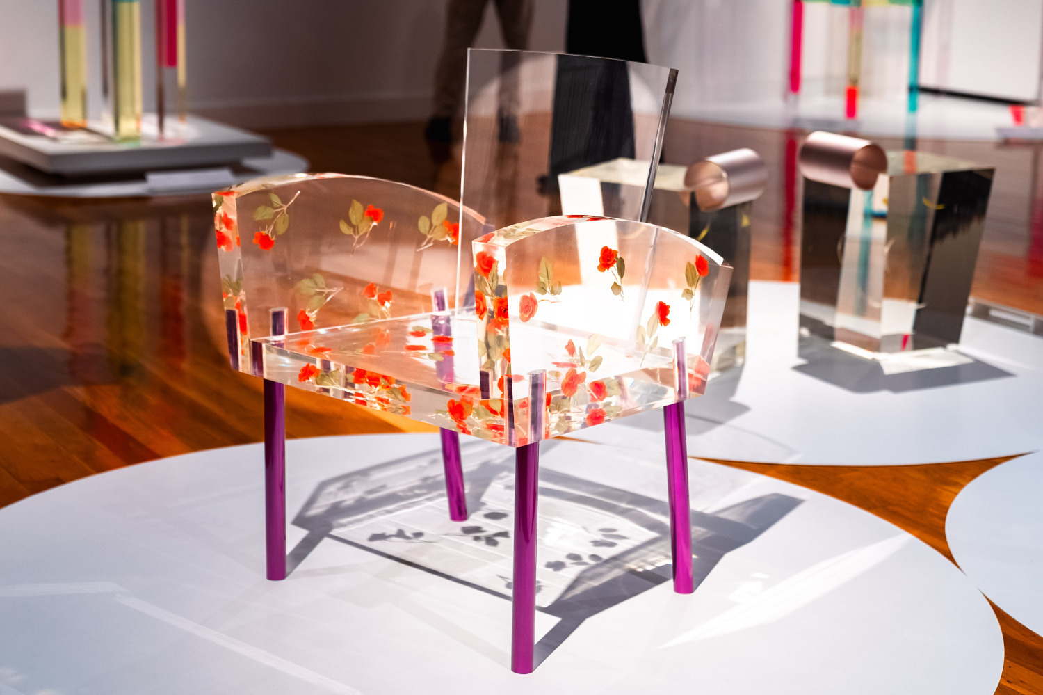 デザイナー・倉俣史朗、人とデザイン“対話の空間” - 初期〜晩年の仕事をたどる回顧展が世田谷美術館で