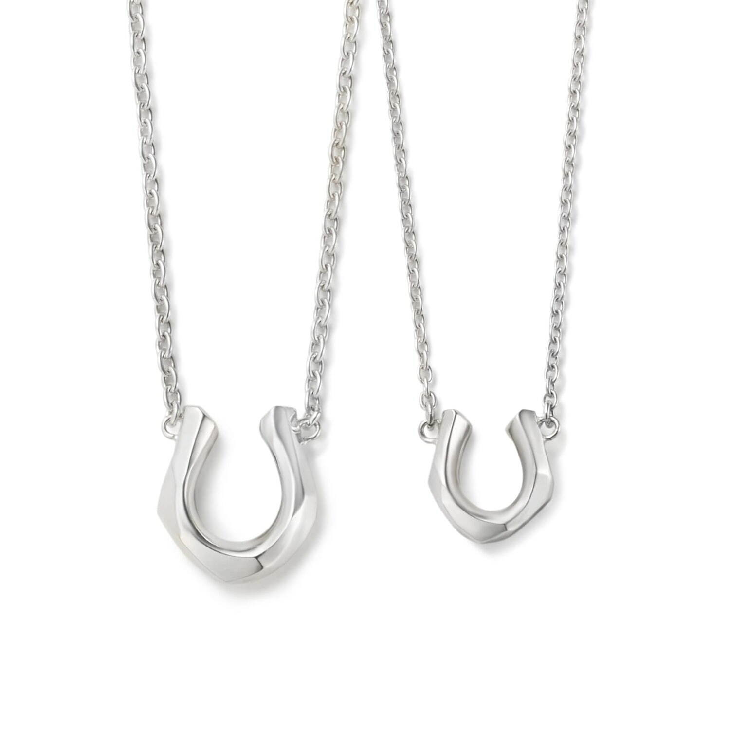 Crockery Horseshoe Pendant(2ペアセット) 33,000円
※限定ギフトボックス付き