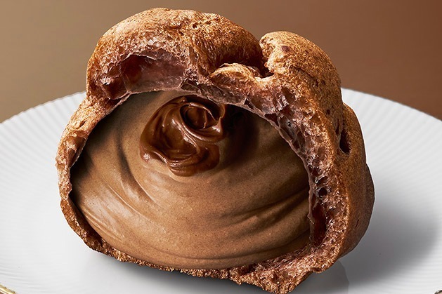 ゴディバ監修、濃厚ショコラクリームのシュークリーム＆エクレアがモンテールから登場
