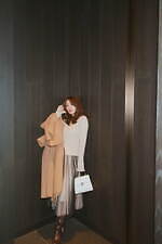 フレイ アイディー新作ウェア、ボウタイ付きフラワーワンピース＆ふんわりリボンブラウスなど｜写真1