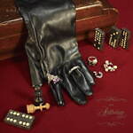 イー・エム“作品集”着想のカスタマイズ可能なオーダーメイドジュエリー、中世の鎧風シルバーリングも｜写真4