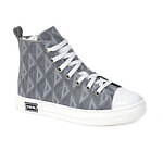 ベビー ディオール24年春新作、ゴールドに煌めくフローラル刺繍ニット＆カナージュ刺繍のバックパック｜写真13