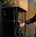 渋谷ストリームのクリスマス、巨大リボン＆光のイルミネーションやキッチンカーが集うマーケット｜写真12