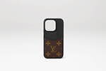 ルイ・ヴィトン“モノグラム・キャンバス”の新作iPhoneケース、カードも収納可能なレザーケース｜写真3