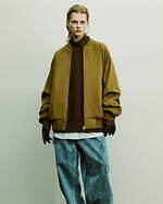 シュタイン 2024年春夏コレクション - コントラストに際立つミニマルさ｜写真4