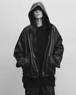 シュタイン 2024年春夏コレクション - コントラストに際立つミニマルさ｜写真5