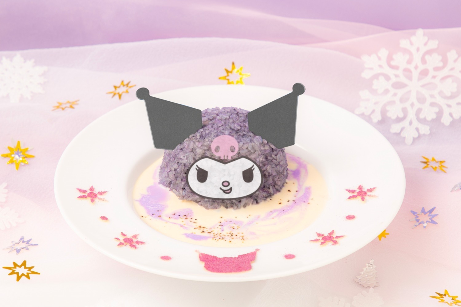 ハンバーガー｜サンリオ「クロミ」期間限定カフェが新宿に、煙からクロミが現れるシチューや“ツンデレ”パフェスムージー