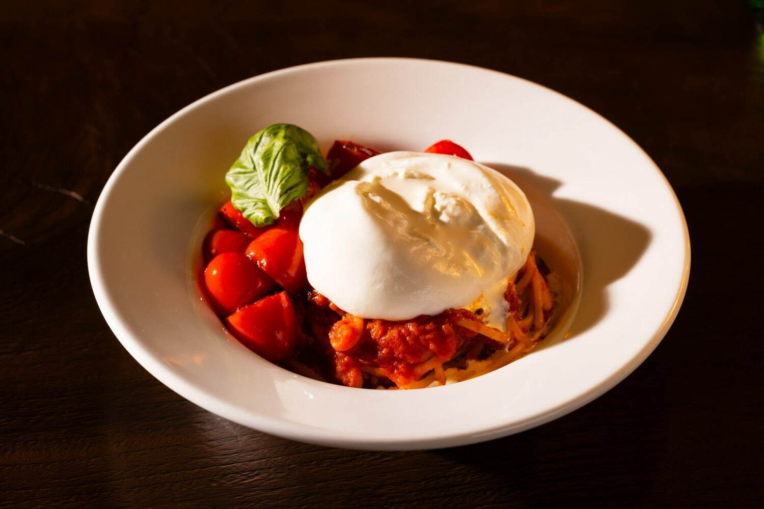 “大人のファミレス”テーマの新オールデイダイニング、渋谷ミヤシタパークのホテル「シークエンス」に｜写真1