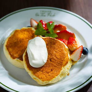 “大人のファミレス”テーマの新オールデイダイニング、渋谷ミヤシタパークのホテル「シークエンス」に｜写真2