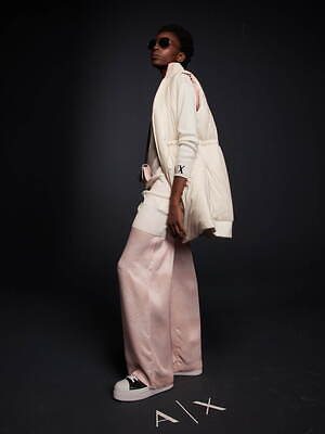 A|X アルマーニ エクスチェンジ(A|X ARMANI EXCHANGE) 2023-24年秋冬ウィメンズコレクション  - 写真31