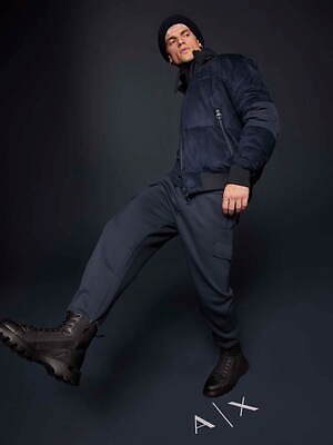 A|X アルマーニ エクスチェンジ(A|X ARMANI EXCHANGE) 2023-24年秋冬メンズコレクション  - 写真53