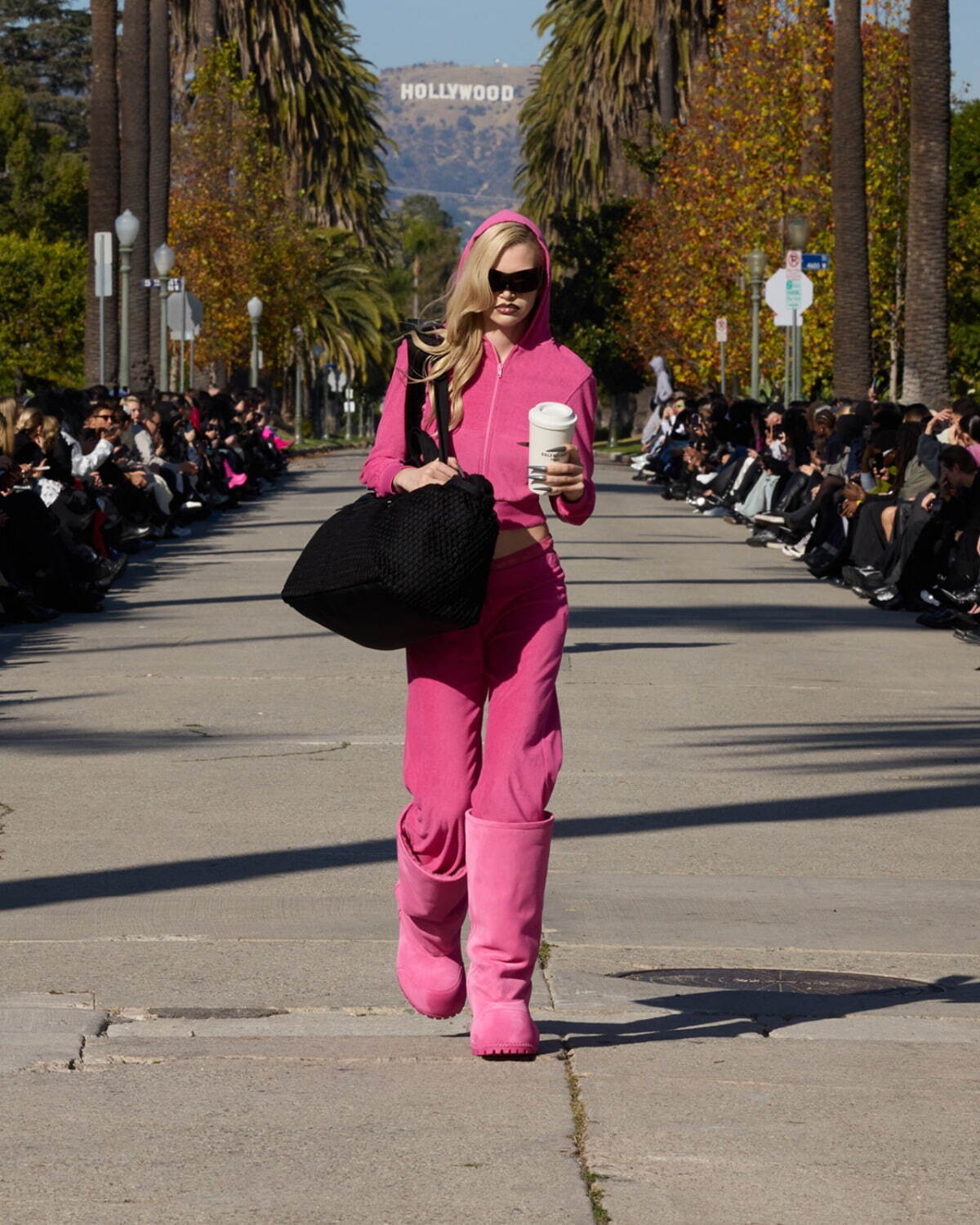 バレンシアガ(BALENCIAGA) 2024年秋ウィメンズ&メンズコレクション  - 写真11