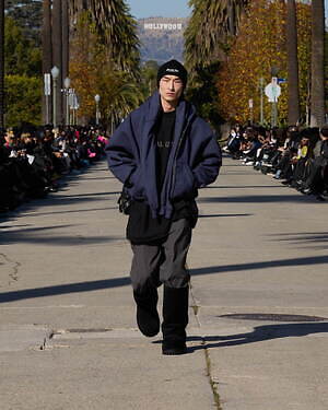 バレンシアガ(BALENCIAGA) 2024年秋ウィメンズ&メンズコレクション  - 写真25