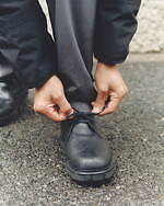 ナナミカとリーガルのレザーブーツ、定番サドルシューズをゴアテックス素材×ヴィブラムソールで｜写真3