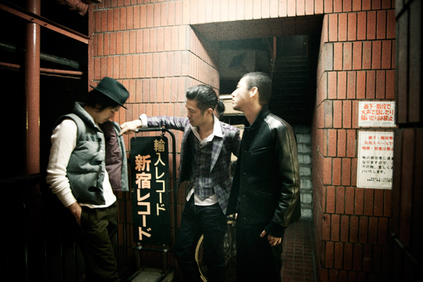 ブリングオンザノイズ 2010-11年秋冬<span>コレクション</span> - 写真13