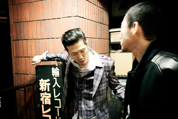 ブリングオンザノイズ 2010-11年秋冬<span>コレクション</span> - 写真16