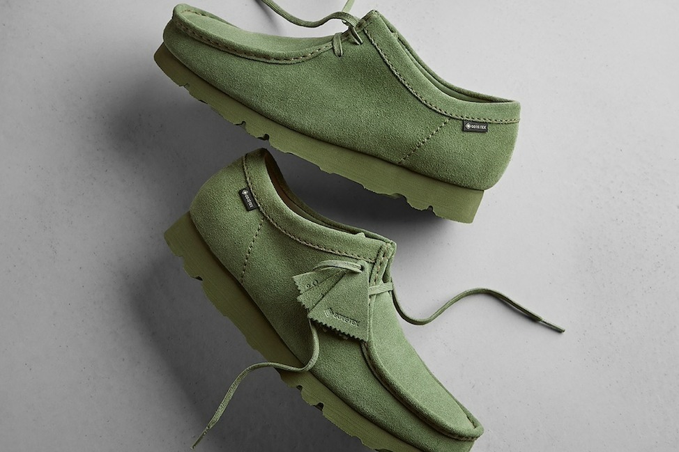 クラークス オリジナルズ23年秋冬「ワラビー」シューズ、コーデュロイ風＆ローファータイプなど