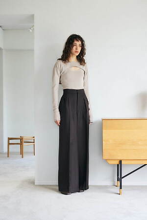 エム アンダーバー(M_) 2023年秋ウィメンズコレクション  - 写真16