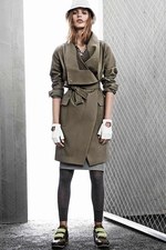 マックスマーラ 2015年リゾートコレクション - ストリートとラグジュアリーの融合｜写真13