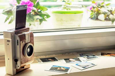 「Lomo’Instant」
