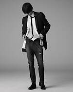 アトウ23年秋冬のサンプルセールが青山本店で開催、デニム＆アウターなどフルラインナップで｜写真2