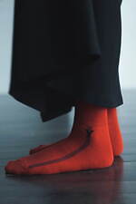 Y's×シックストックスのコラボ靴下第2弾、“途切れたようなライン”のハイゲージソックスなど｜写真14