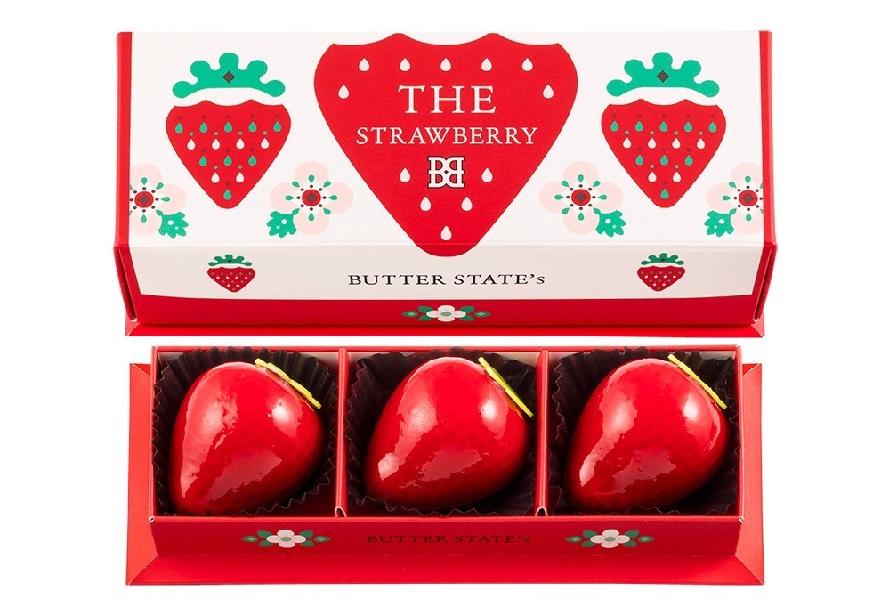 「THEストロベリー」あまおうソースとろける苺の⽣ショコラケーキ 1,296円