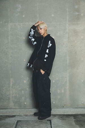 ピーアールディーエックス パラドックス トーキョー(PRDX PARADOX TOKYO) 2023-24年秋冬ウィメンズ&メンズコレクション  - 写真9