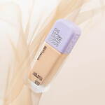 メイベリン ニューヨーク24年春ベースメイク、"毛穴レスな美肌が続く”リキッドファンデーション｜写真3