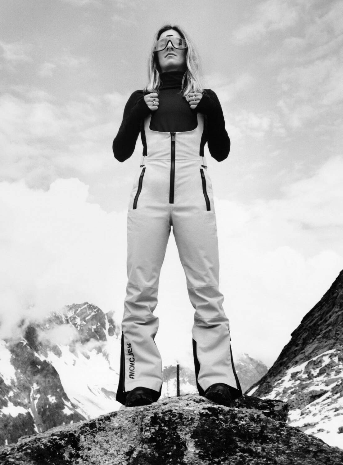 モンクレール グルノーブルのスキーウェア、“ダウン×高機能中綿”のジャケットやゴアテックス搭載ウェア｜写真45