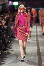 シャネル 2023/24年メティエダールコレクション - 創作意欲を掻き立てる“音楽の街”マンチェスター｜写真53