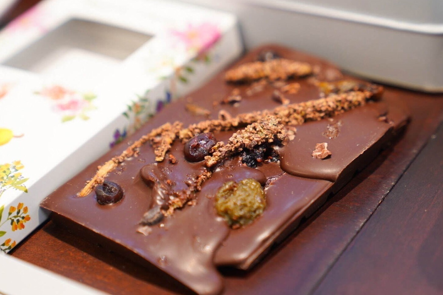 「サロン・デュ・ショコラ 2024」伊勢丹新宿店＜パート1＞カカオの魅力を楽しむチョコレートが勢揃い