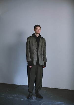 ビソウン(BISOWN) 2024-25年秋冬ウィメンズ&メンズコレクション  - 写真1