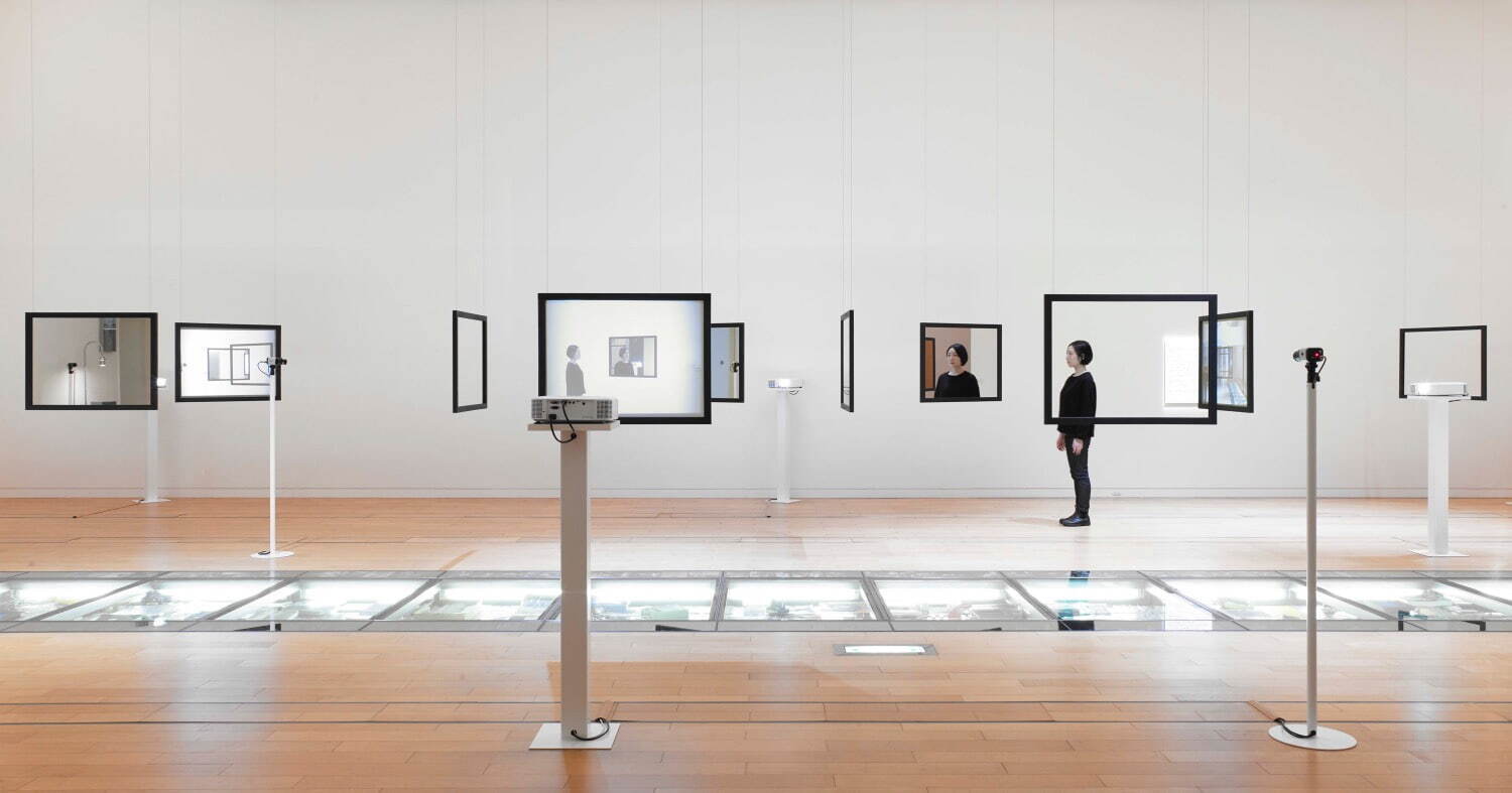 津田道子 《あなたは、翌日私に会いにそこに戻ってくるでしょう。》 2016年
「オープン・スペース2016 メディア・コンシャス」展示風景(NTT インターコミュニケーション・センター(ICC)、東京)
撮影：山本糾