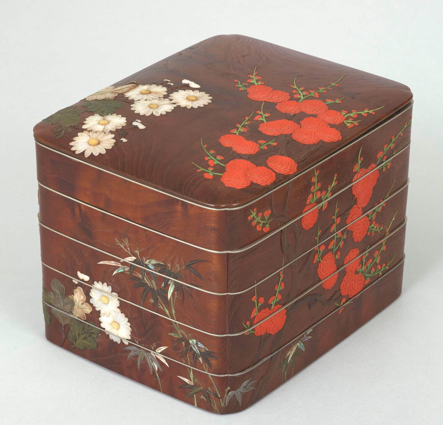 木内半古作 《四君子象嵌重硯箱》 昭和6年(1931年) 大倉集古館蔵