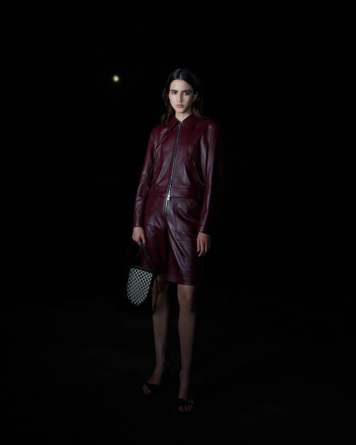 イン 2024年春夏｜ テーラードジャケット