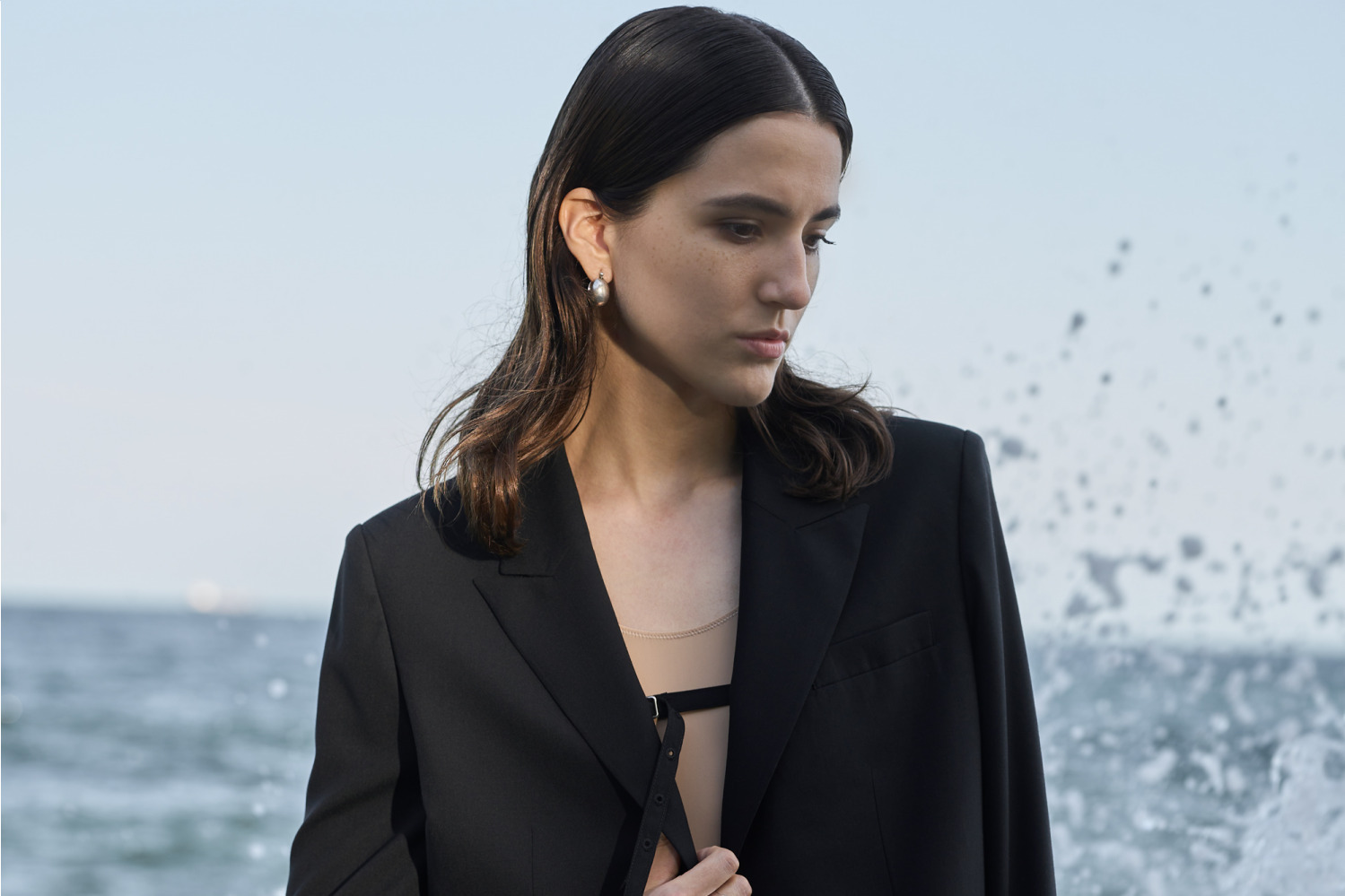 IHNN 2024SS Collection