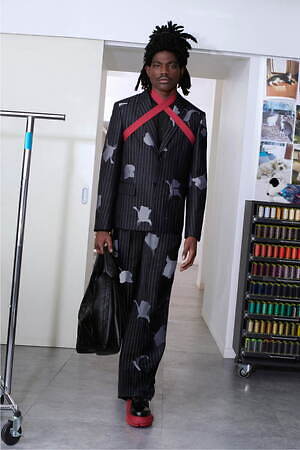 オフ-ホワイト (OFF-WHITE) 2024年プレフォールウィメンズ&メンズコレクション  - 写真4