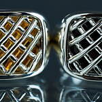 ガルニ“スチールパイプ”着想ジュエリー、小さな輪を組み合わせたリング＆ピアスなど｜写真23