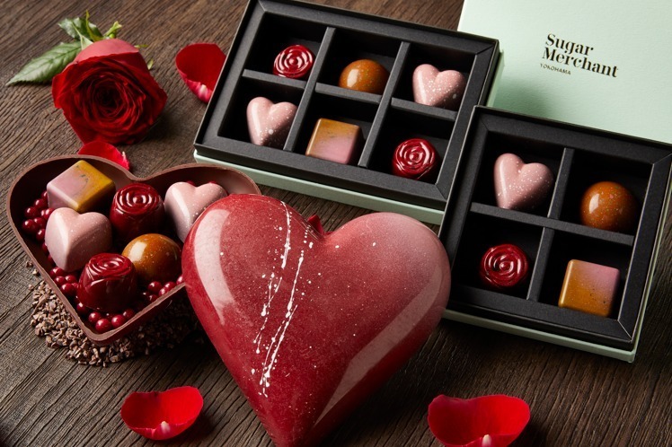 バレンタインチョコレート｜ウェスティンホテル横浜のバレンタイン - “ハート型ケース”入りチョコ、バラや湘南ゴールドフレーバー
